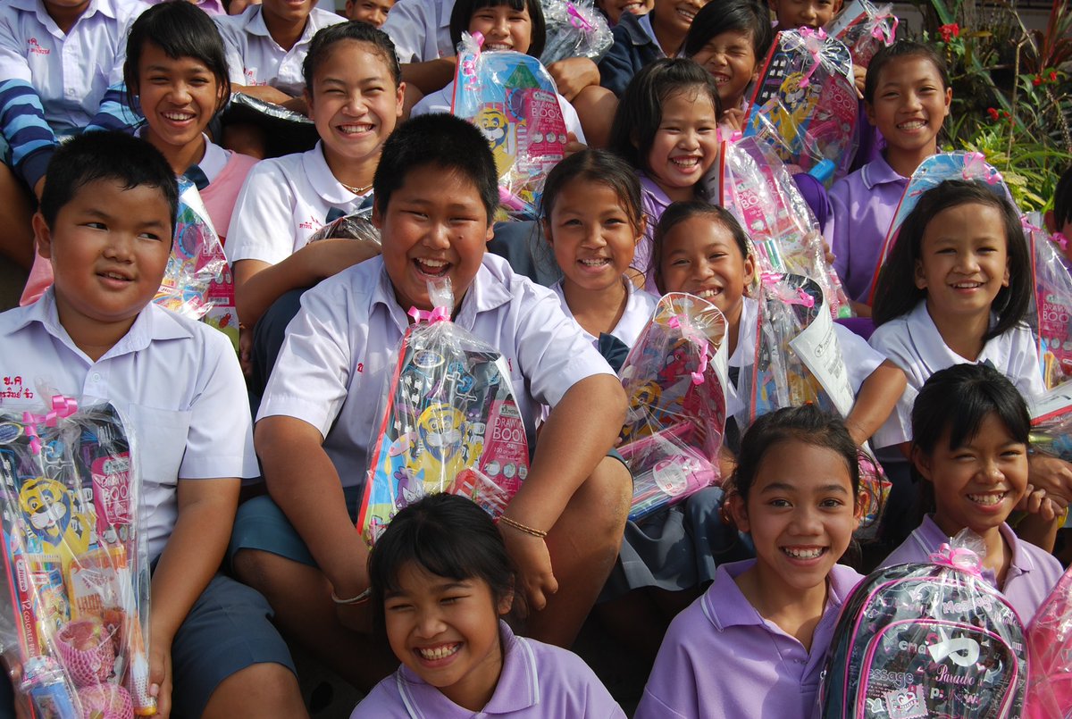 ChildCareInt's tweet image. On a typical day, CCI has approximately 250 registered children without a sponsor. Our unsponsored children’s fund is a way to make an immediate impact in a child’s life who is still waiting for a sponsor. Head to childcareinternational.ca/unsponsored-ch… to make a donation!