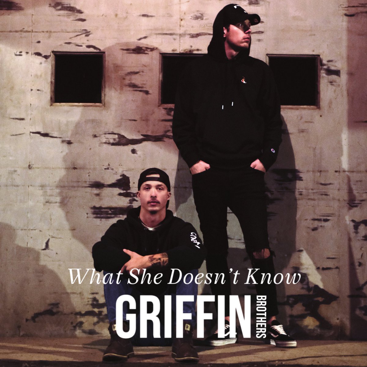 Have you listened to our new song “What She Doesn’t Know” yet? If not go take a listen on all streaming platforms 🤘🤠