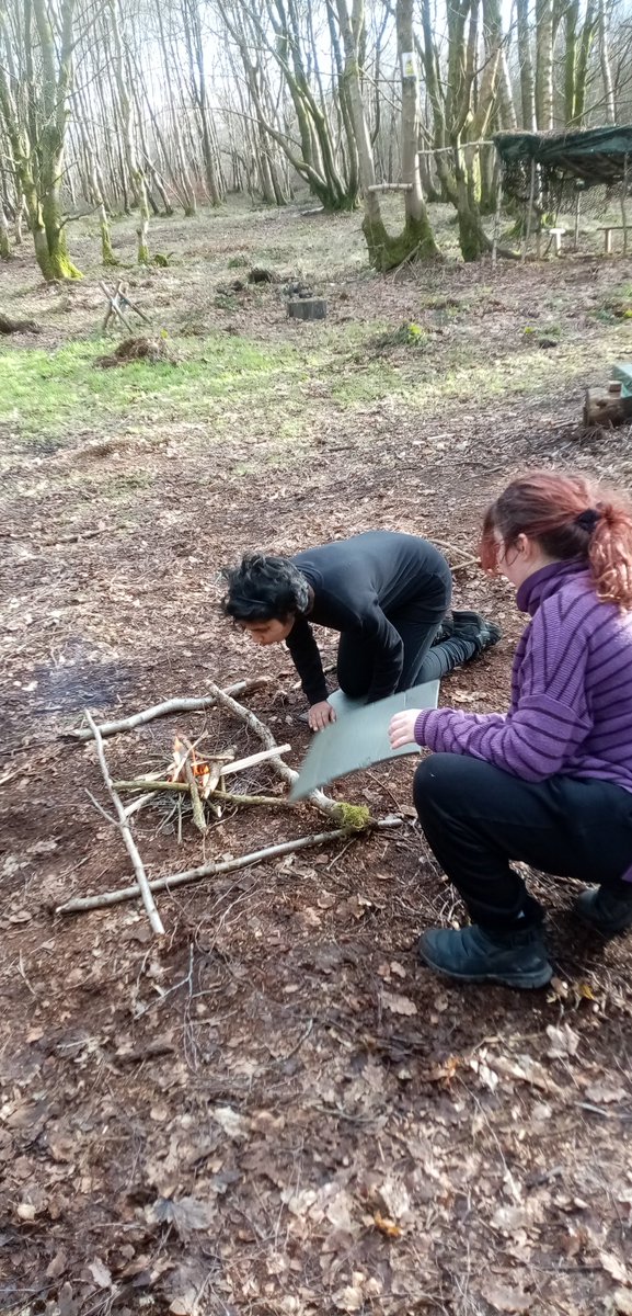SaferstreetsYP's tweet photo. Certificates of Achievement were awarded today for the young people completing their programme of Bushcraft Skills & Mindfulness in nature #FabFebFun @FalkHSCommunity @carmuirsprimary @Thillhub New Fire lighting skills with natural materials today and tree tig @TNLComFundScot https://t.co/2nKH481GsS