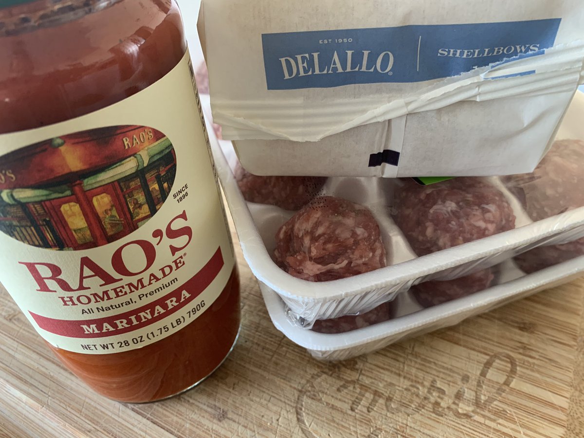 donaldwvoss's tweet photo. @wjwheeler54 Thanks Bill its Pasta Tonight
@RaosHomemade Sauce
@delallofoods Pasta
Passing on Taco Tuesday Today @WonderlandJoe
#FatTuesday
#MardiGras2024
#ItalianFoodDay https://t.co/zcbvlSWKU5