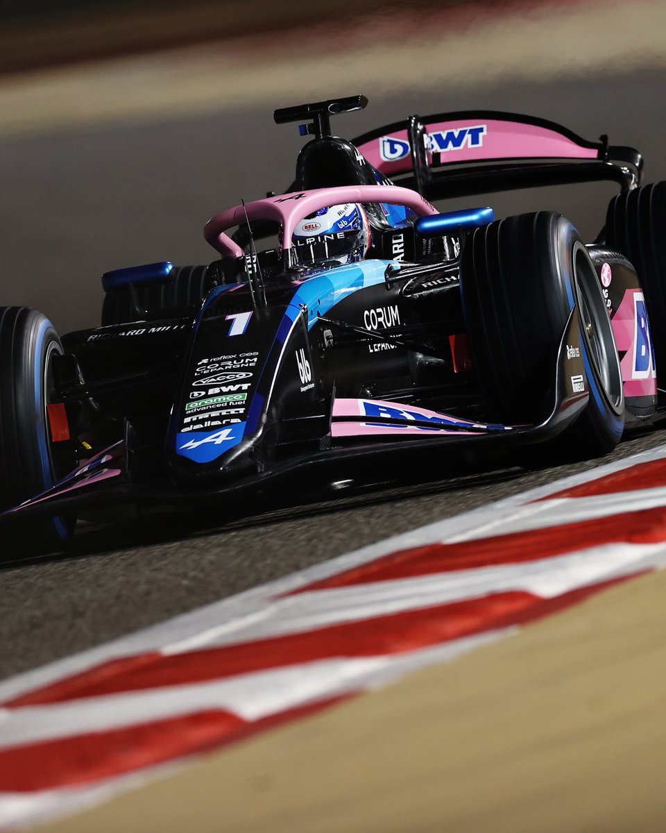 AlpineF1Team's tweet photo. Back on track for our @formula2 and @Formula3 drivers this week 🤩

New cars, new liveries and the same determination ahead of an intense season 💪

📸 Formula Motorsport Limited / James Gasperotti https://t.co/nwBsFJtFZr