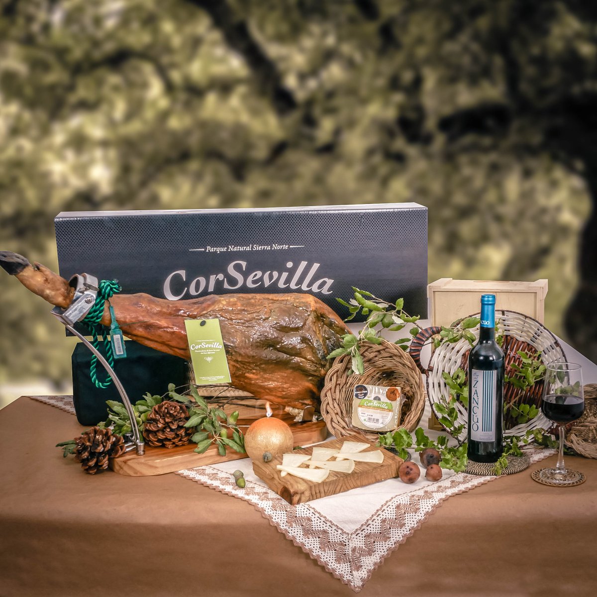 VastagoCrea's tweet photo. Fotos de producto para la cooperativa local Corsevilla. Lote 5 de Navidad 🎄🌟​🧀​

#VástagoCreaciones📸 https://t.co/EK0pTls9y0