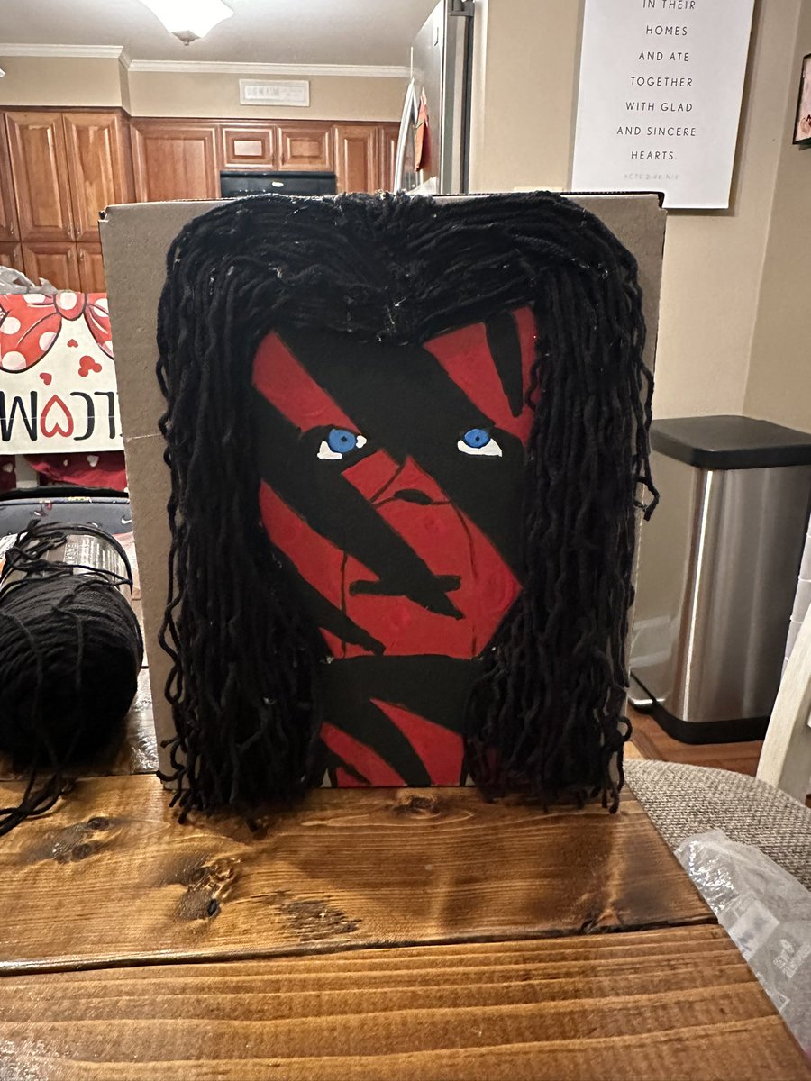 kpupp24's tweet photo. @GlennJacobsTN my son is a big fan and wanted to have a Kane valentines box for school https://t.co/R0Alq7Mu0a