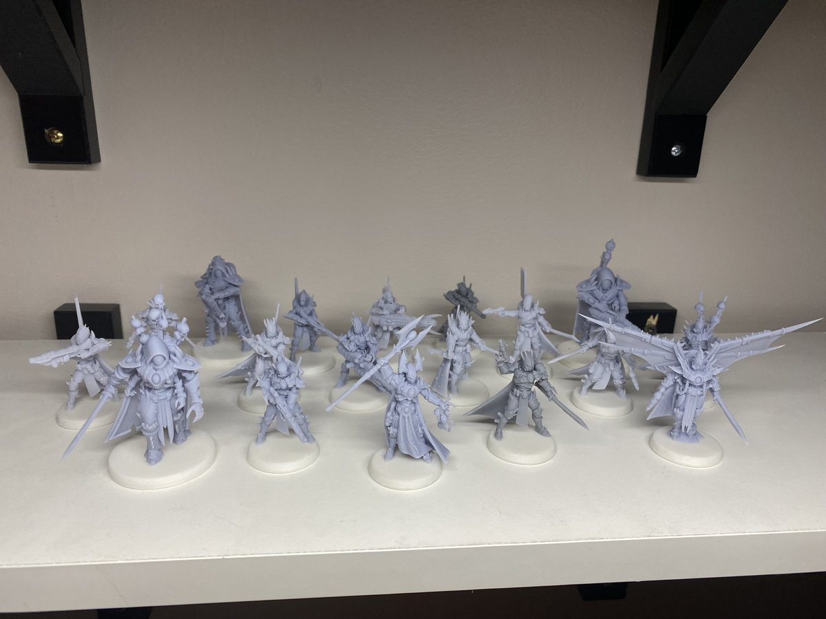 PascalCleroux's tweet photo. Pirates printed and ready to kick some @ss
#tech #elves #techElves #Protoss #Covenant #Eldar #aeldari #wargaming #3dprinting #warhammer #opr #zbrush #space #starcraft #templar #halo #Corsairs #Corsair #voidscarred #voidscarredcorsairs #Pirates #3dprintedmini #3dprintedminis https://t.co/GNX6IsqPOd