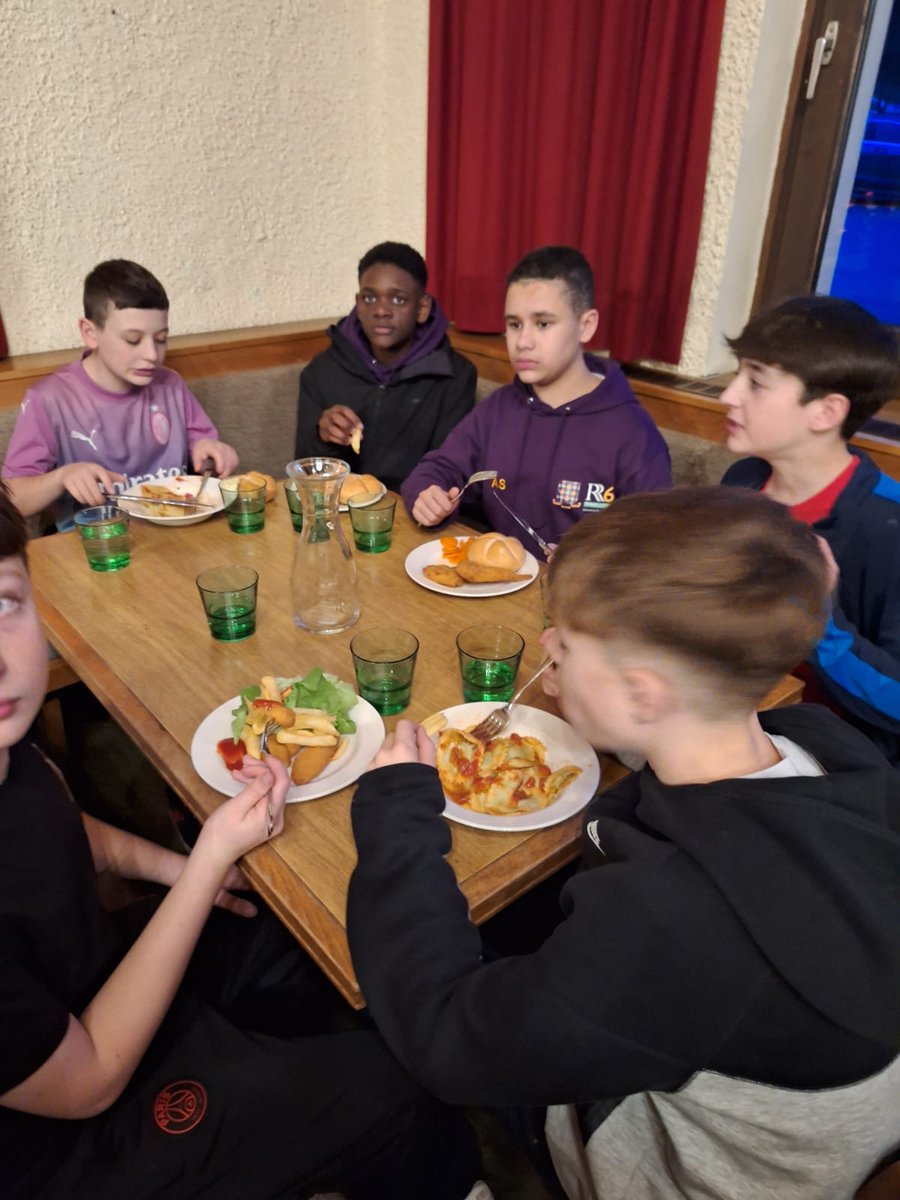 RutlishSchool's tweet photo. Fab food for the skiers https://t.co/g5WpXq69uf