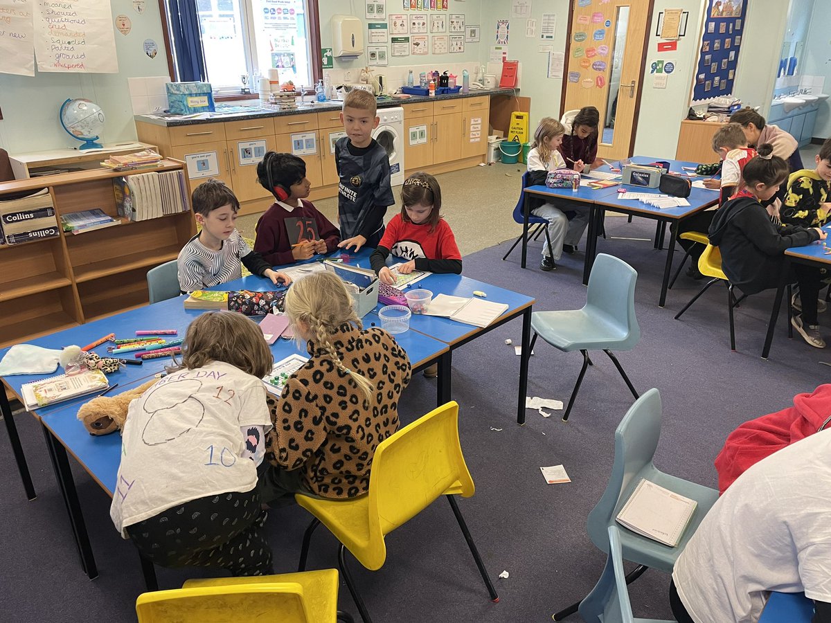 Miss Clutterbuck tweet media