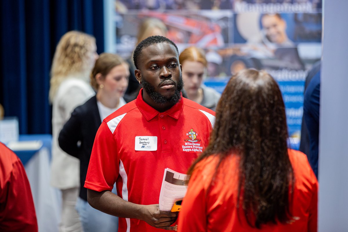 Our Captains came ready to kickstart their career journeys at the Center for Career Planning's Spring Job and Internship Fair.