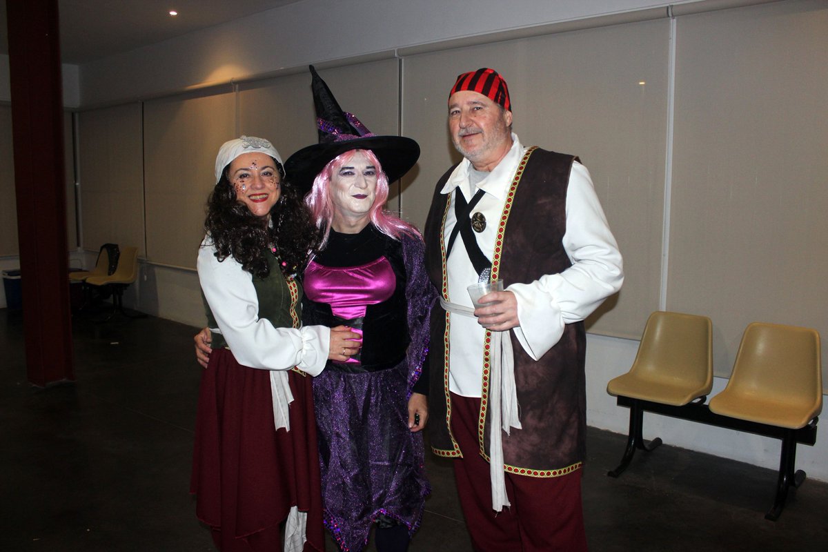 jaderefe5's tweet photo. Lunes Carnaval Gévora 2024 https://t.co/A3wbml8BXf