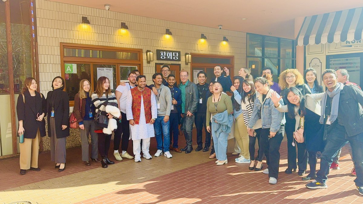 iau_la's tweet photo. On February 9, we gathered at Jjukku Jjukku BBQ 🍖, the Korean BBQ hotspot near our LA campus, for a delightful luncheon. It was a day filled with great food, laughter, and camaraderie. We continue to strive for a positive learning and social environment for all💪📚💖 https://t.co/0qLrOpQGR6