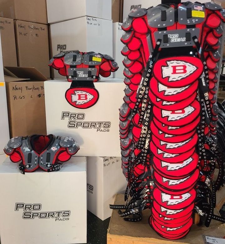 ProSports_Pads's tweet photo. Nothing looks better than a field full of #ProSportsCustoms! 

Biloxi High School, this set is on its way to you thanks to help of @BakersSports and @ProGearNellie! 🏈 🔥 

@BiloxiAthletics 
@Biloxifootball1 
@JameyDubose 

 #KnowTheLogo #HighSchoolFootball #BlxIndianNation https://t.co/t0L4DRCtXT