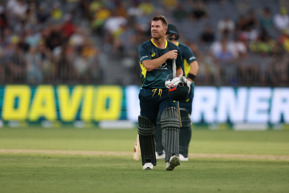 1116sen's tweet image. “No, no, I’m well and truly done.”

David Warner played his last international on home soil, but Australia could not chase down a huge West Indies total | sen.lu/3SXWx6M

@SEN_Cricket | #AUSvWI