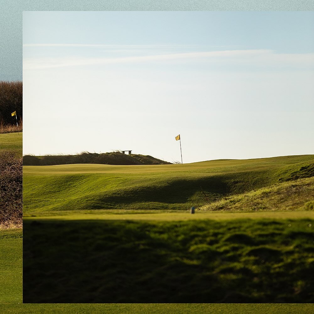 BurnhamBerrow's tweet image. Scroll and picture yourself and your golfing friends escaping to the Somerset coast to enjoy one of the finest links golf venues in the UK. ➡️

And, don’t forget we have accommodation available on-site in our Dormy House which has 6 twin rooms. 

#linksgolftravel #top100golf