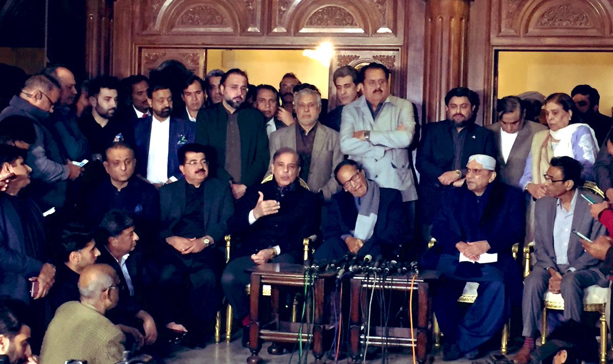 noshigilani's tweet photo. ابلیس کی مجلسِ شُوریٰ  !!! https://t.co/cX5D8R2JOU