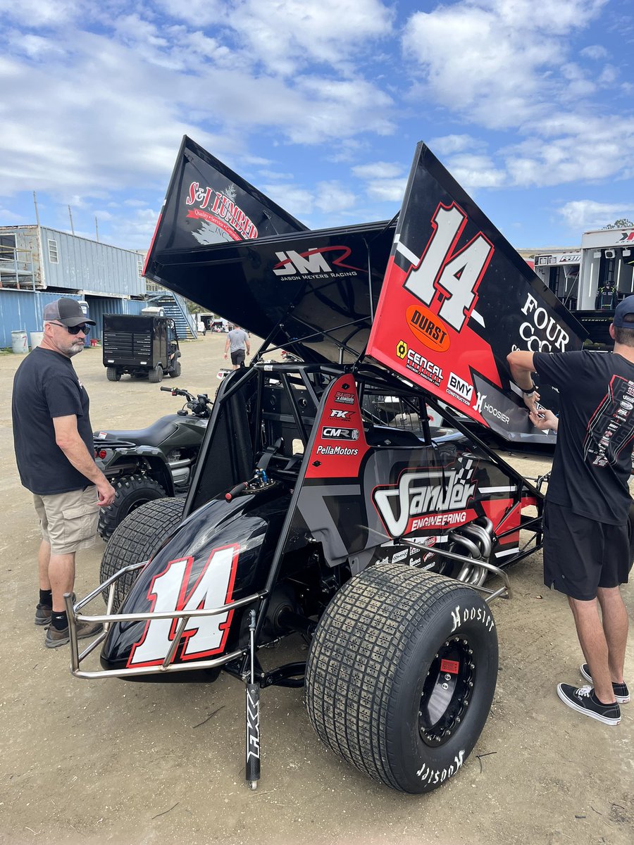 RACE DAY! Let’s try this again 🏁 Two shows at East Bay tonight with @HighLimitRacing 🔥🎲 #TeamNOS #NOSenergydrink #TrueTimberCamo #Driven2SaveLives #HighLimitSprintCars #Sprintcars #SprintCarRacing #DirtTrackRacing #Floracing