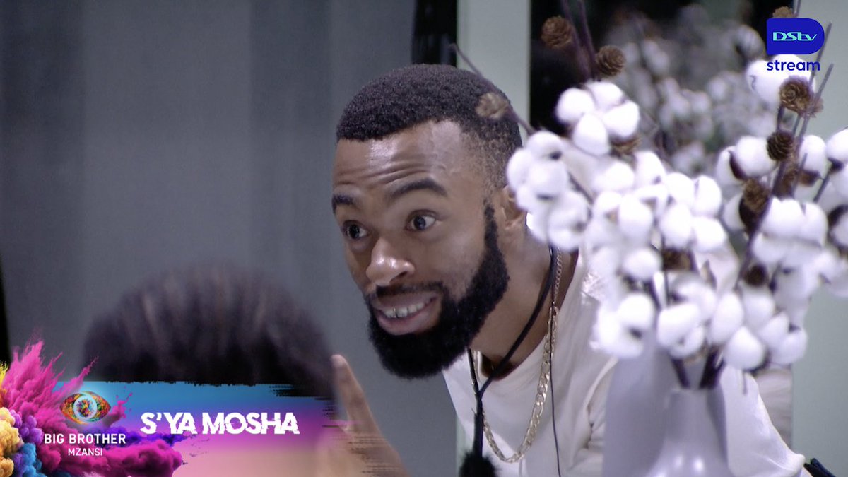 BBMzansi's tweet photo. OMG 😳 the girls are in relationships 😱. 
HoH McJunior learnt a secret about Zee and she's far from single ke sana. 

See what shocked him here👇
https://t.co/FUR13uQBmC

#BBMzansi #SyaMosha https://t.co/lakaKZe4H0
