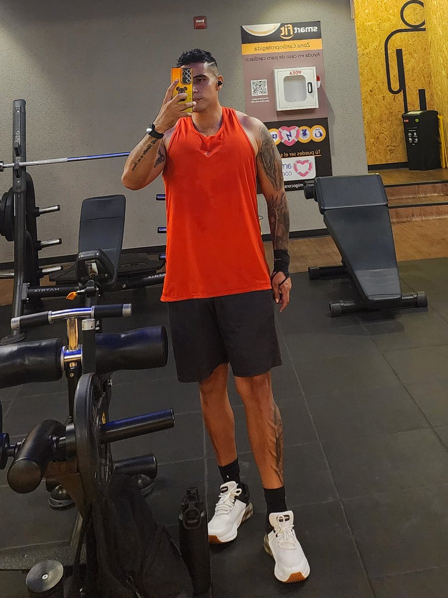 JuanPaMurillo27's tweet photo. .#TeamJPM 💪🔥 https://t.co/1Nnuy82ITc