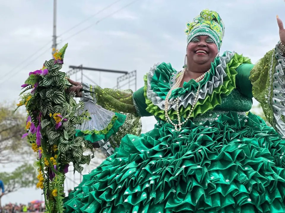 Así disfrutamos de este segundo día en el calipsódromo de Ciudad Guayana, viviendo  momentos mágicos e inolvidables durante los carnavales, donde la alegría, la música y la diversión nos unen para disfrutar de esta tradición  de nuestra Ciudad Guayana Para Vivir. @nicolasmaduro