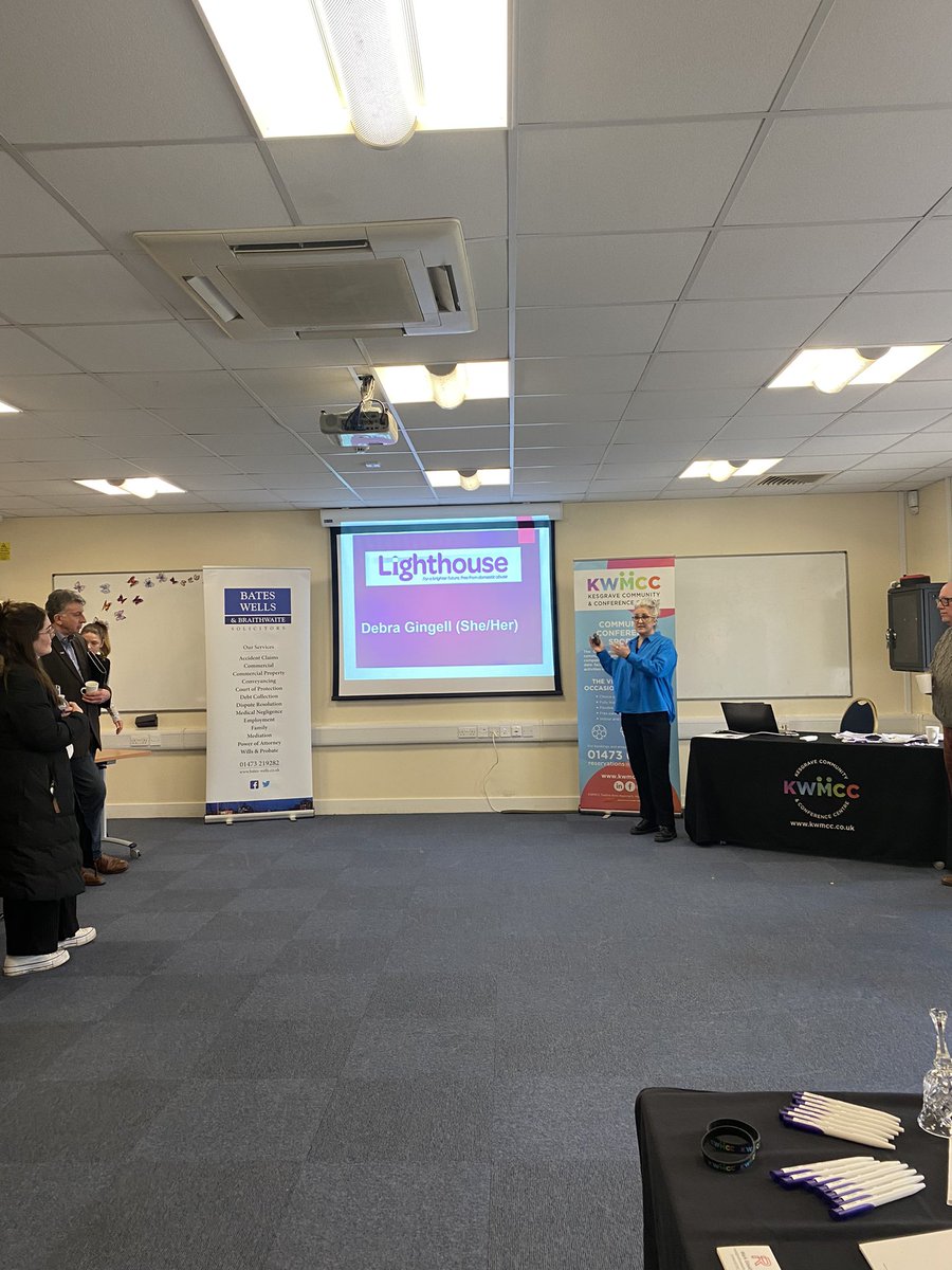 🙋🏾‍♀️was really glad to be back!
What a lovely warm welcome from all the team <a href="/KWMCCKesComm/">Kesgrave Community and Conference Centre (KWMCC)</a> 

I had a great morning making new connections and rekindling old ones-it’s been far too long!
👀 Watch this space… see you all very 🔜 
for the 2024 #AJsBackSuffolkTour