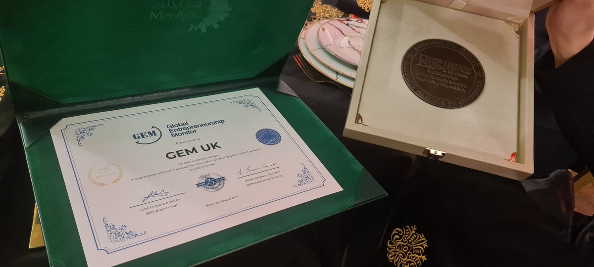 Neha Prashar (@npra31) on Twitter photo A huge achievement for the UK GEM team! A diamond award for 25 years of yearly uninterrupted <a href="/GEMNOW/">Global Entrepreneurship Monitor</a> surveys 🍾🎉! Here's to many more years! <a href="/ERC_UK/">Enterprise Research Centre (ERC)</a> A huge achievement for the UK GEM team! A diamond award for 25 years of yearly uninterrupted <a href="/GEMNOW/">Global Entrepreneurship Monitor</a> surveys 🍾🎉! Here's to many more years! <a href="/ERC_UK/">Enterprise Research Centre (ERC)</a>