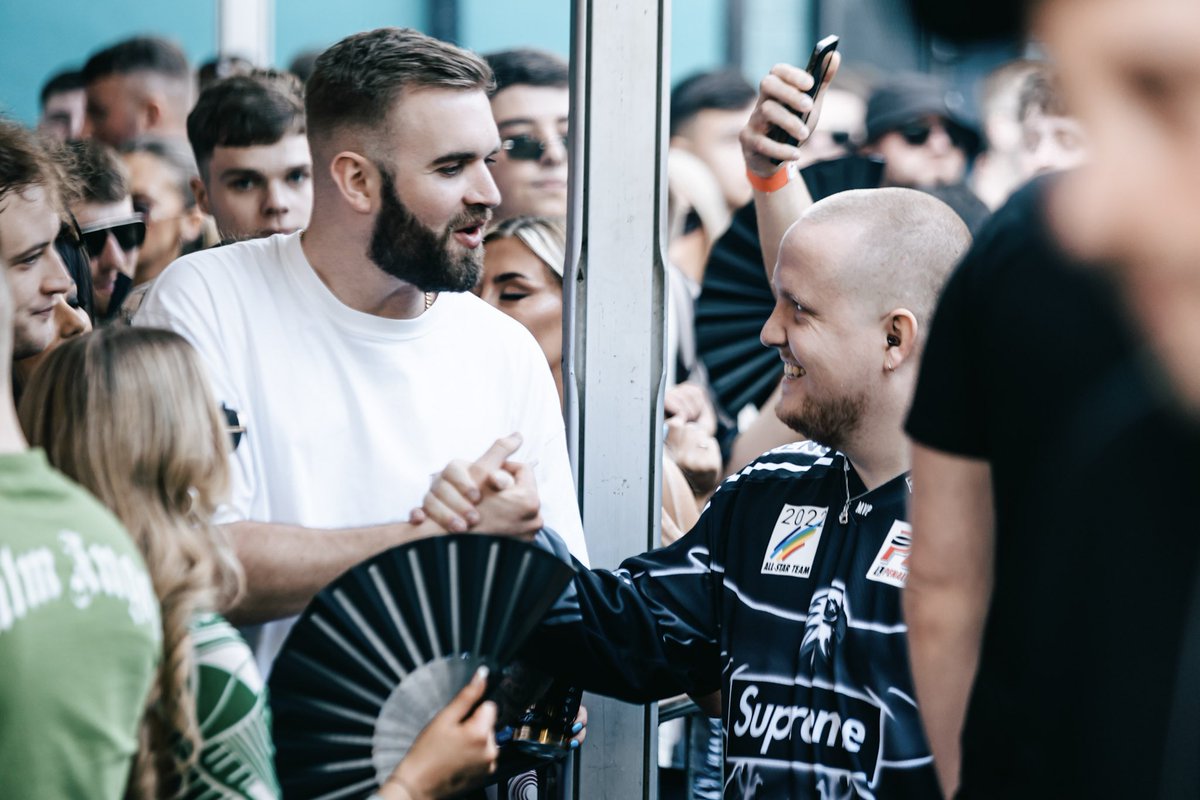 we might do a cheeky b2b as well 😉