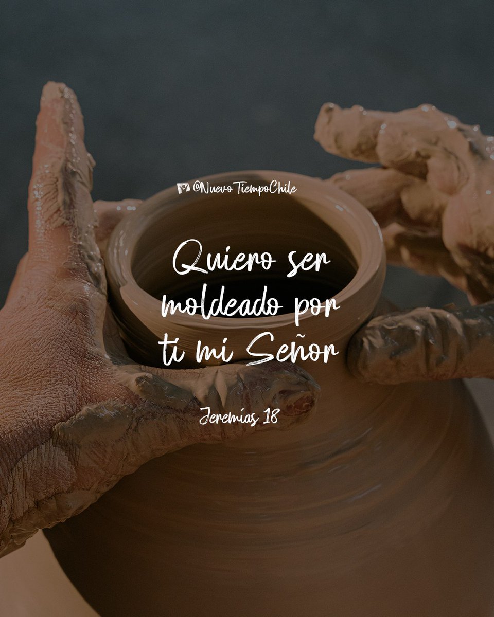 ntchile's tweet photo. ✏️❤️Permite que Dios renueve tu corazón y haga nacer en ti una persona nueva🌱moldeada bajo su amor perfecto.🌼

#RPSP #PrimeroDios #Jeremías18

🎧  Escucha este RPSP https://t.co/qWOjkp56NL https://t.co/CXvIe1TwDO