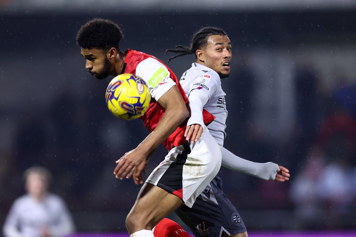 ReadingFC's tweet photo. 2⃣0⃣ 𝐌𝐈𝐍𝐔𝐓𝐄𝐒 𝐓𝐎 𝐆𝐎
It's all to play for at Highbury Stadium with the teams level going into the final stages of the game.

🐟0-0👑
⏱️70'

#FLEREA | #ReadingFC https://t.co/ysO3R6qTDa