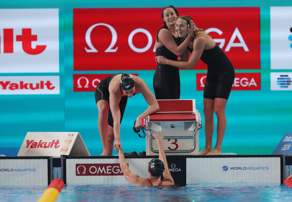 TeamCanada's tweet photo. Making waves at the World Aquatic Championships! 🌊🏊‍♀️ #TeamCanada secured 3 impressive medals, showcasing their talent in the 4x100 free relay🥉, 100m backstroke (Ingrid Wilm)🥉, and 200m IM event (Sydney Pickrem)🥈 https://t.co/WXxwLbWcjd