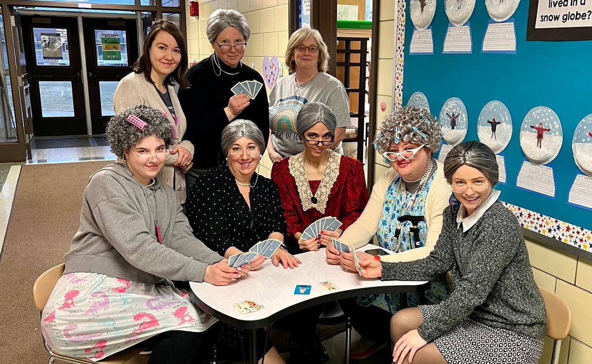 Happy 💯th Day of School.  Gotta love our Kindergarten teachers.  #oldmaids
<a href="/rhschools/">rhschools</a>