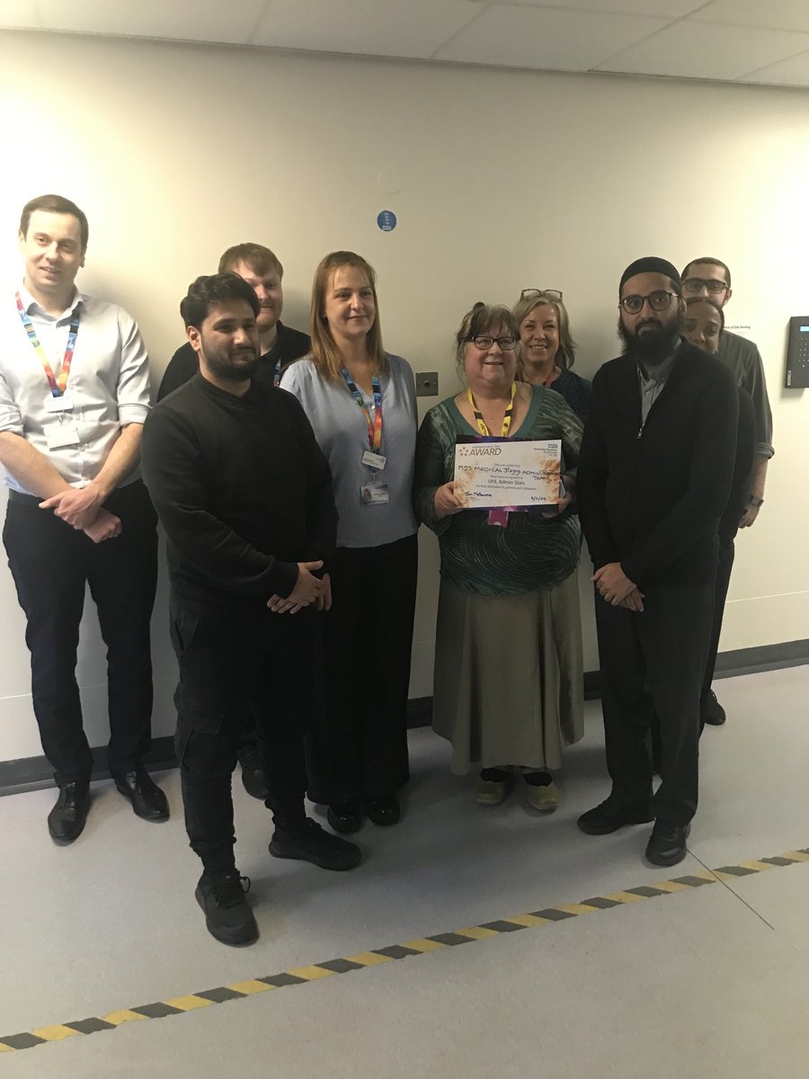 Our MSS JDA team were awarded the UHL Star Award!!! Well done team - you really work hard and how lovely to be recognised!!!! 💜💜