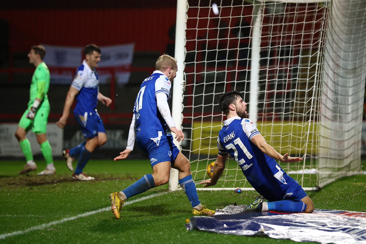 Official_BRFC's tweet photo. Weeeeeeeeeee've got Evaaaaaans https://t.co/9hzJlefyZU