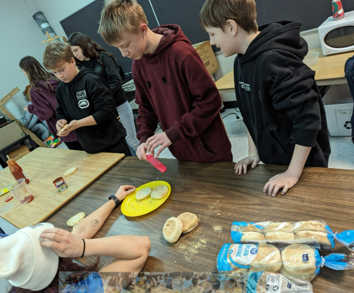 Our Cooking Club going strong! Intermediate students learn some practical skills to prepare them for life, while building community and having fun! They love it! Go, Defenders! #WCDSBAWESOME #WCDSBNEWSWIRE #ONCEADEFENDERALWAYSADEFENDER