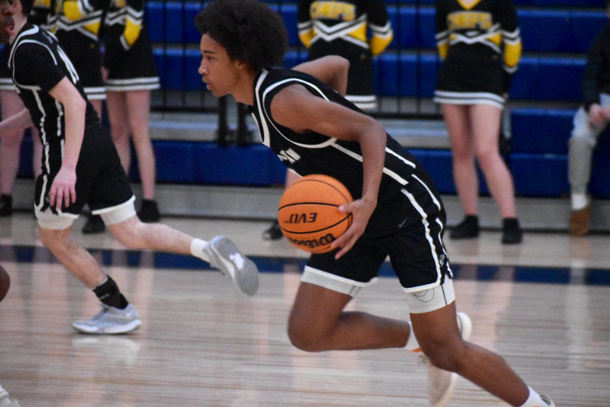 Woodstock boys punch their ticket to Region 6-6A finals with 49-46 win over Sequoyah. The Wolverines will face Etowah on Friday.

Quentin Rakestraw - 16 pts
Jamier Nowell - 15 pts
Jackson Warren - 10 pts

Brendan Tousignaut scored 18 to lead the Chiefs
