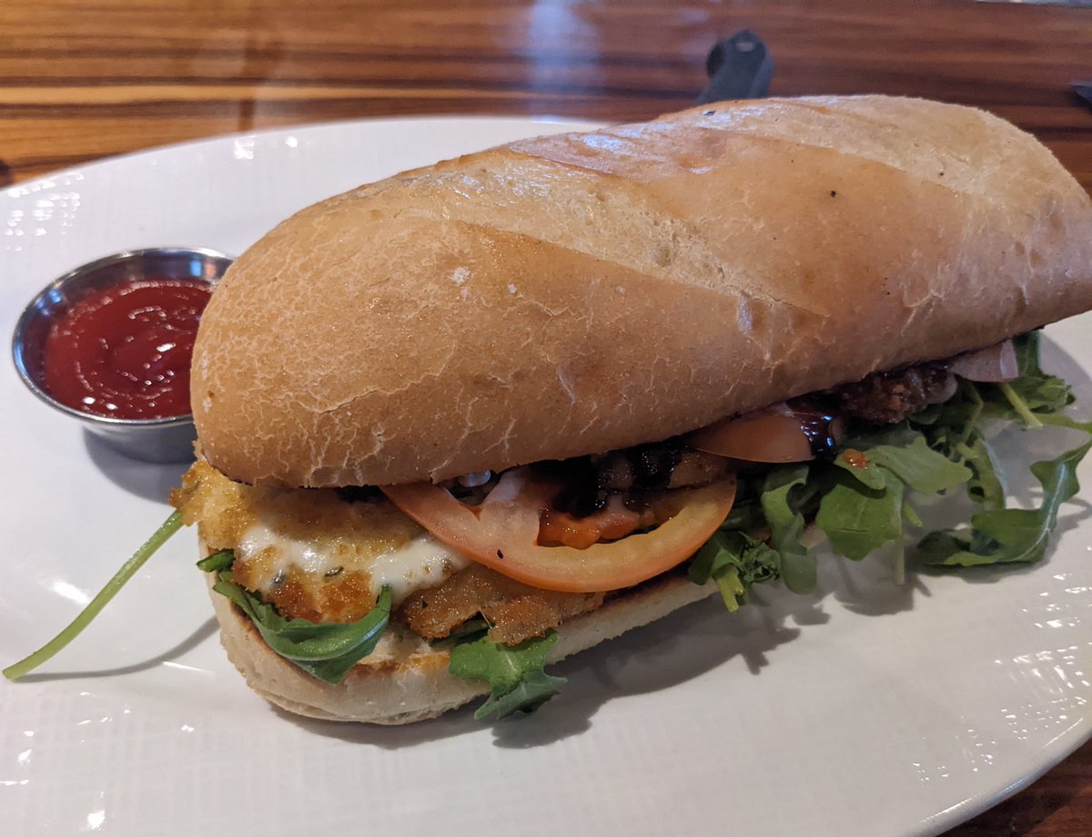 AndyMSFW's tweet image. Type “sandwich” into your camera roll and show me the good stuff.