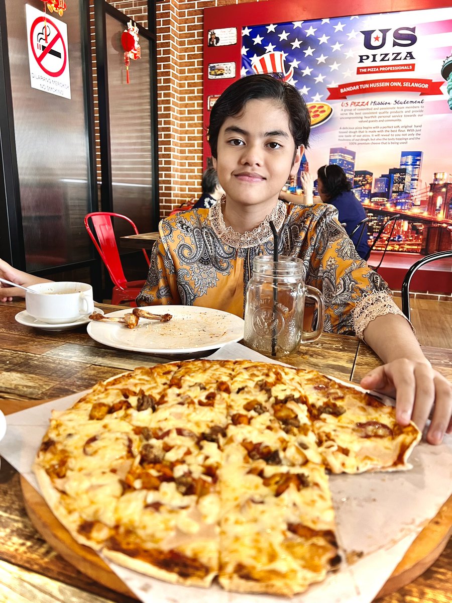 Haliza Lavender tweet media