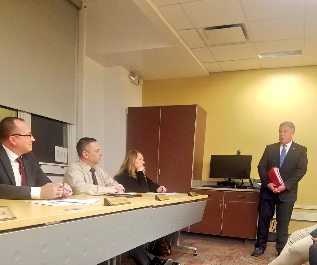 Assembly Member John McDonald provided insight on the NYS budget process and school aid during tonight's BOE meeting. @johnmcdonald108 is a strong advocate for public education and we appreciate his continued support on behalf of our schools.