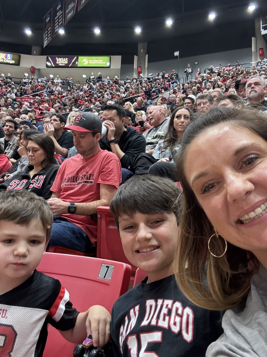 Our on a school night! #goaztecs