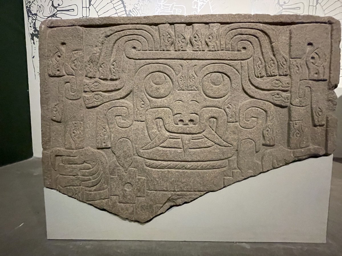 NgelUichilovos's tweet photo. #chavin https://t.co/g4ysT5dRNz
