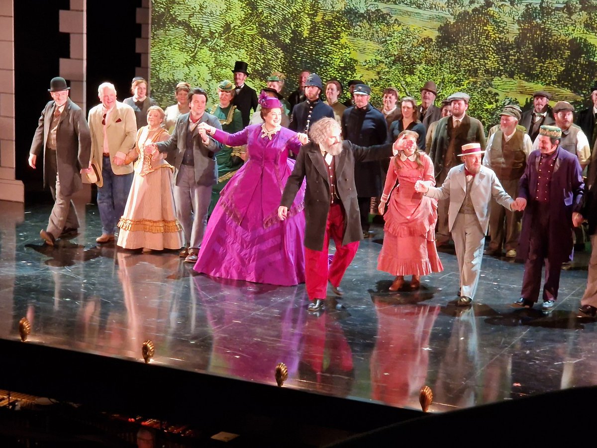 Robert Billingham tweet media