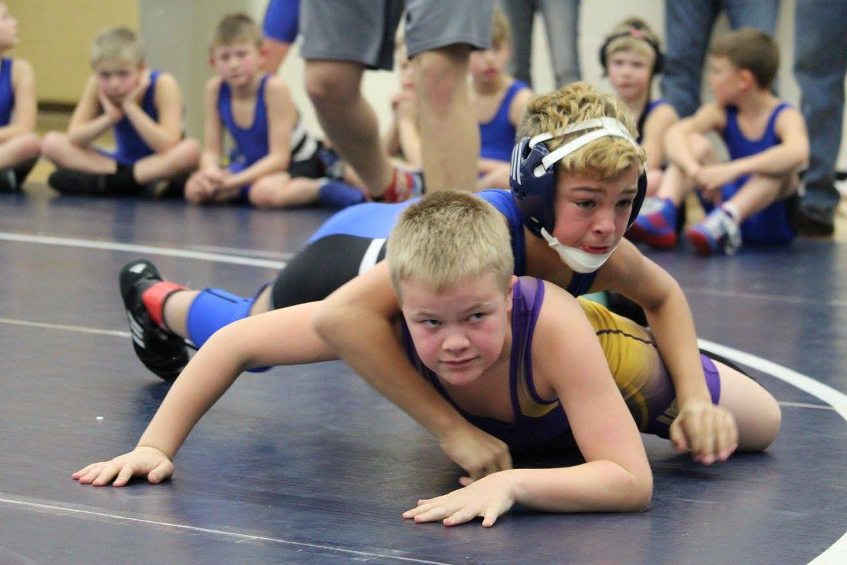 LyonsDenWrestl's tweet image. Good luck to Ragen, Sam, and Trevor tomorrow as they start their State Tournament run. Sam and Trevor are Lyons Den alumni and represent us well.