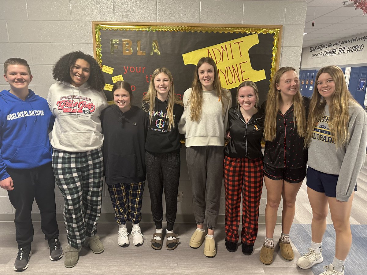 lakeview_fbla's tweet photo. Day ✌️ of FBLA week: “Don’t Sleep Your Future Away!” Members & staff enjoyed a pj day today. 😊 #fblaweek @NebraskaFBLA https://t.co/bOkQwEBNLp