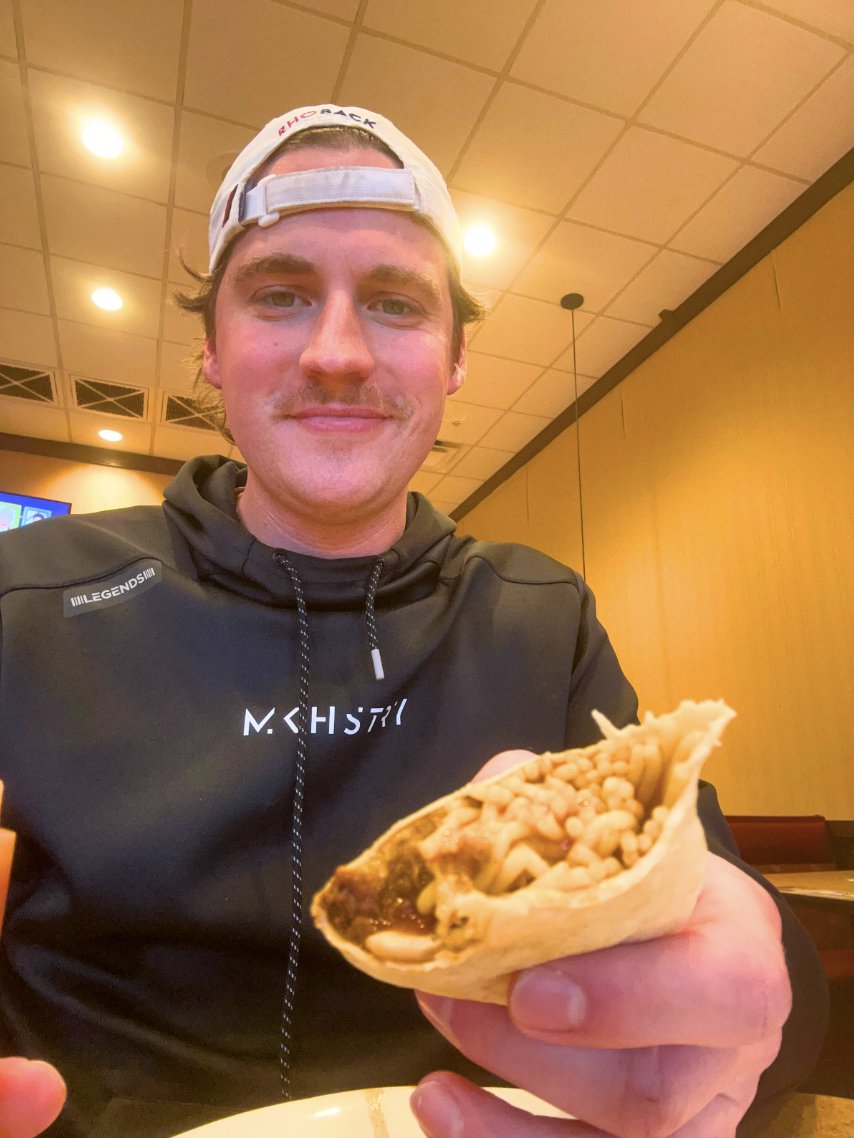 Sir Yacht tweet media