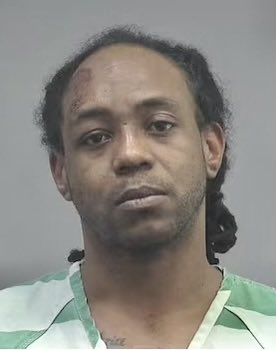 ImMeme0's tweet image. “F*ck you! F*ck your white life! White motherf*cker !” 

These were the words Kristoff A. King was yelling while brutally kicking and beating Scott Jenks, who was begging for his life. 

Scott (48) left a bar after visiting his ex-coworkers when King (36) followed and attacked…