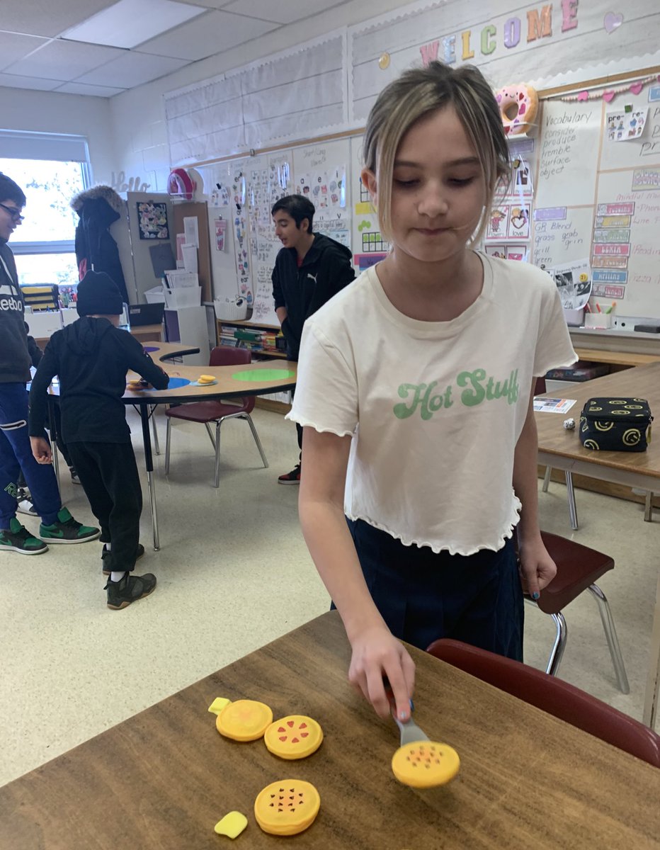 Mrs. Petrozza tweet media