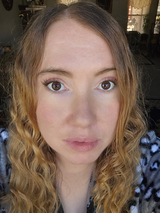 Still Alive https://t.co/kp9AvXHSBU<a href="/tag/newprofilepic"class="tags"><span>#newprofilepic</span></a>