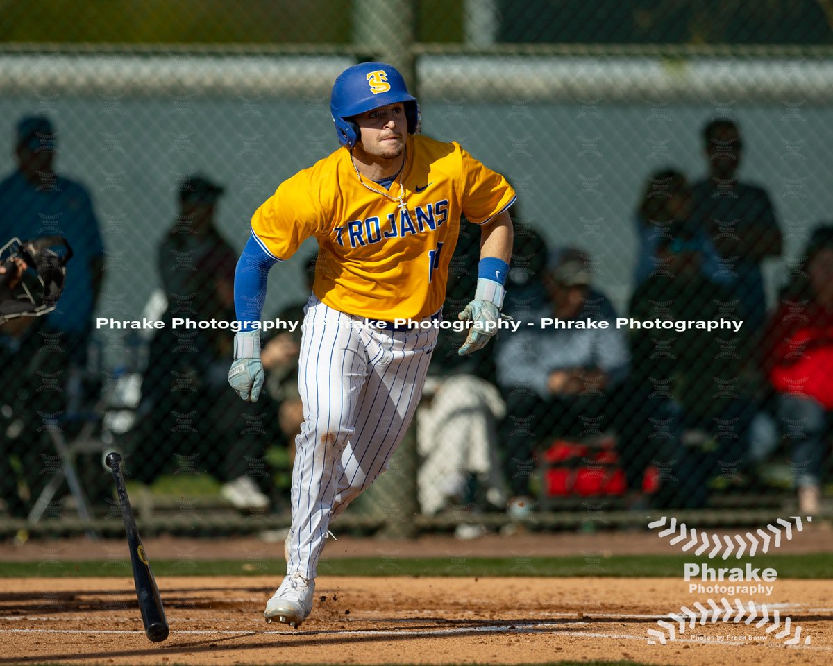 Phrake Photography tweet media