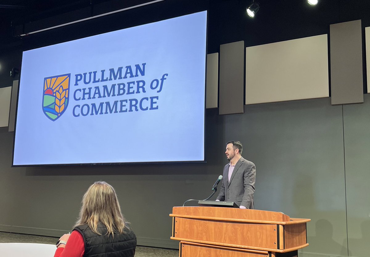prhCEO's tweet photo. Always a pleasure to speak at @PullmanChamber monthly membership luncheons! @PullmanRegional is the Business Member of the Month! https://t.co/opp2SwntFd