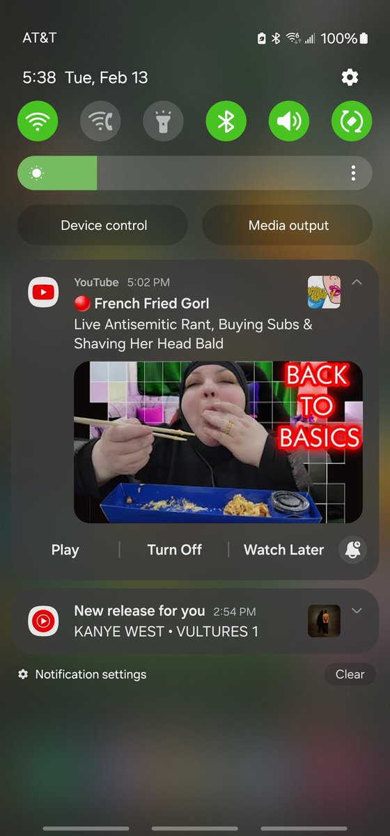 duchesssval's tweet photo. Jesus Christ, what a pair of notifications 😂💀 https://t.co/E1tTtrafKc