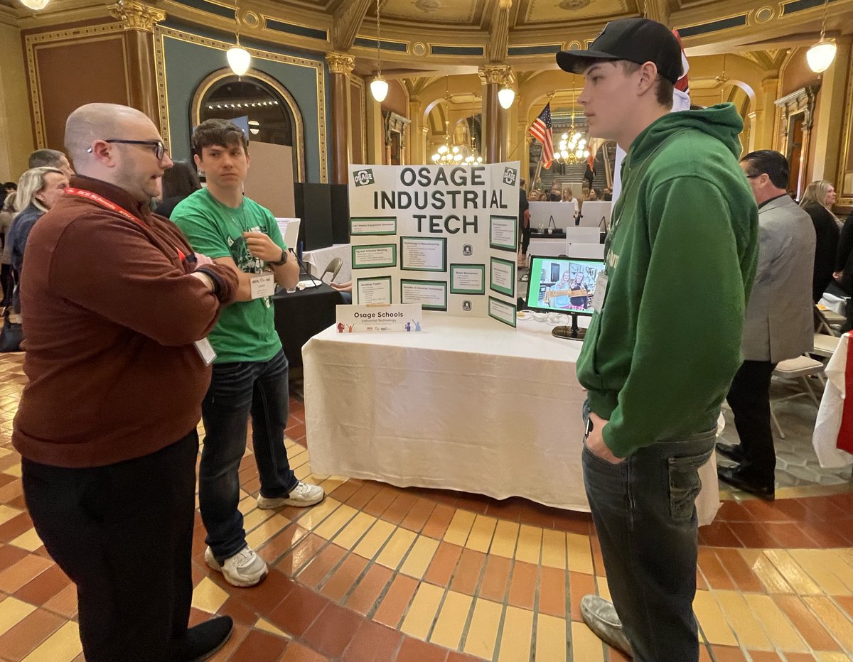 sai_iowa's tweet photo. Appreciated students' and districts' contributions to today's Day on the Hill! Check out what they showcased: https://t.co/HOaqlm6szt

Thanks for collaborating on this first-ever advocacy event,  @IASB_Iowa and @iowa_aea! https://t.co/k7YbKFpm1u