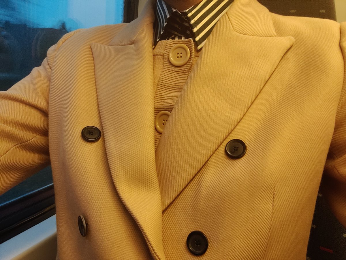 LaLaceyLove's tweet image. I just love this combination 😍
Zara Coat
H&amp;amp;M Cardigan 
Zara Blouse fully buttoned up (of course)

Do you like it?

#buttonedup #blouse #satinblouse #cardigan #coat