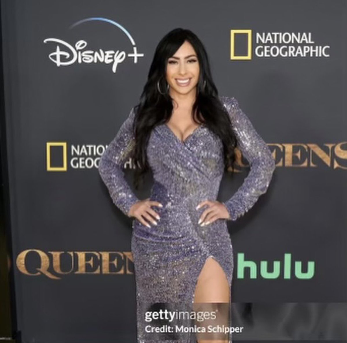ABOUT LAST NIGHT: Actress and producer @KarleeLeilani Perez spotted at the @NatGeoTV 's premiere of QUEENS 👑 #KarleePerez #NatGeoQueens #natgeotv #natgeo #tvpremiere #premiere #redcarpet #mayhementertainmentpr